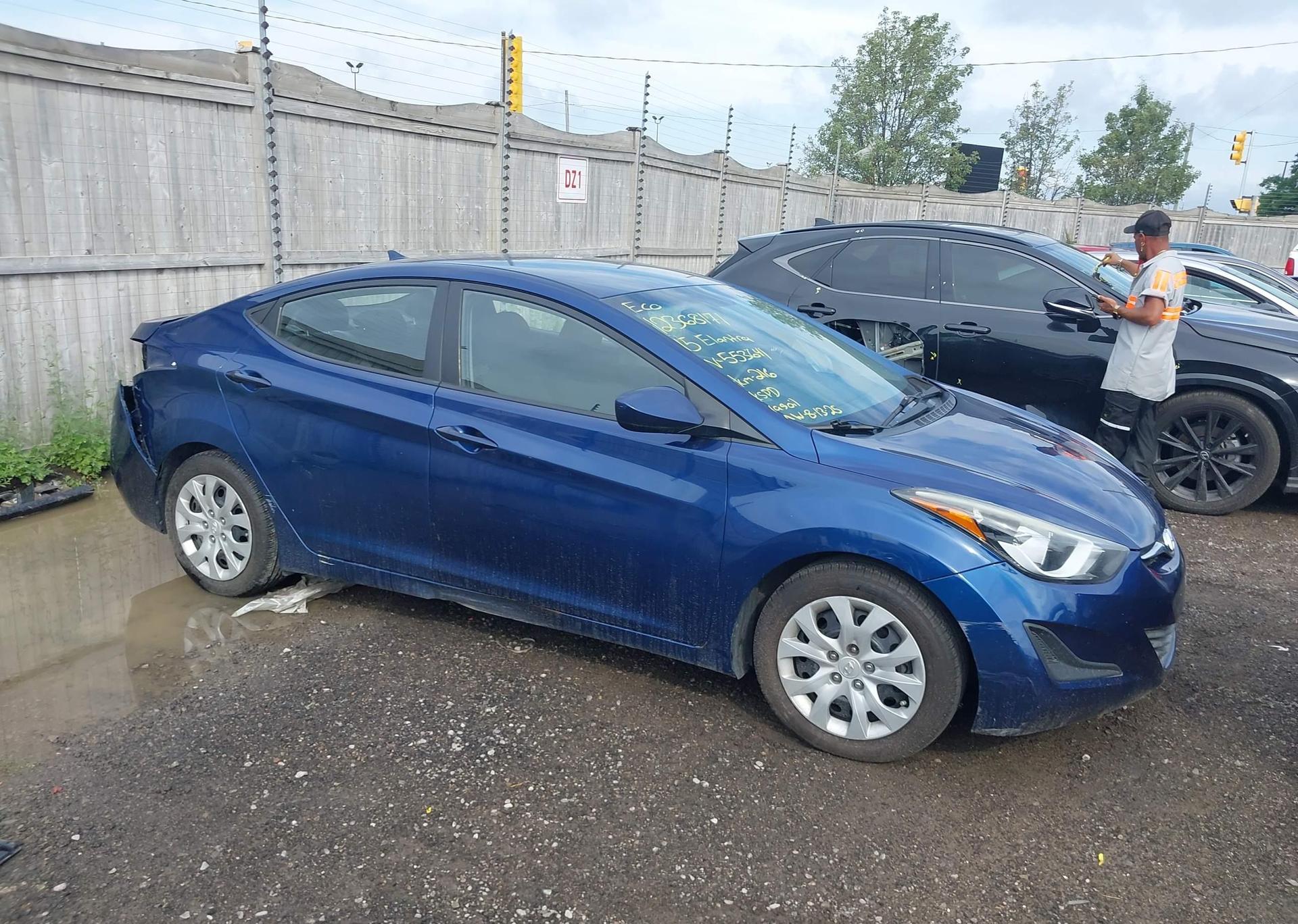 2015 HYUNDAI ELANTRA GL