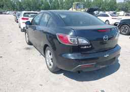 2010 MAZDA 3 I