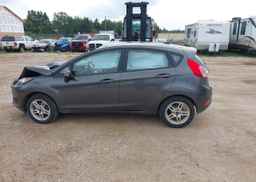 2017 FORD FIESTA SE