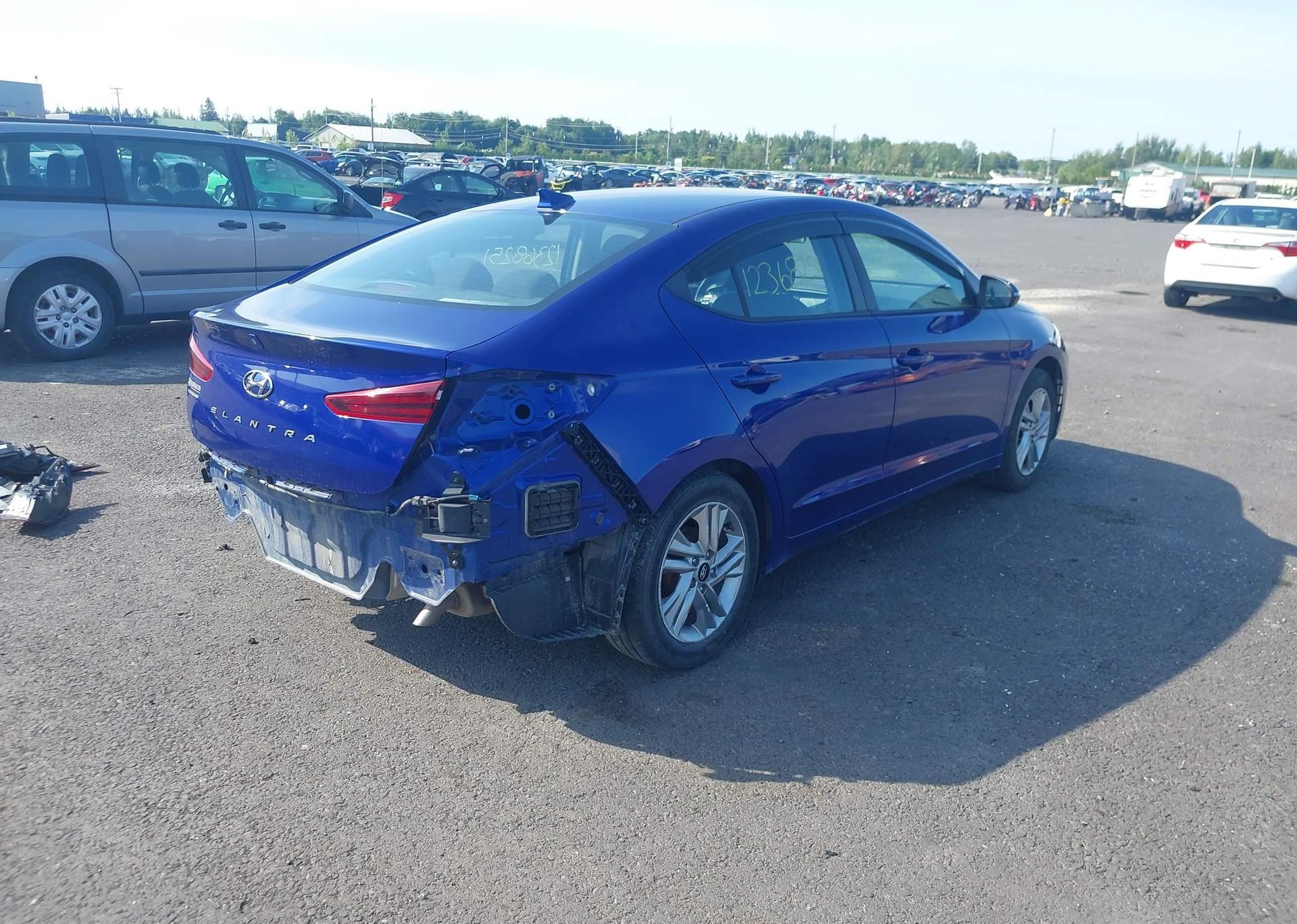 2020 HYUNDAI ELANTRA PREFERRED AUTO IVT