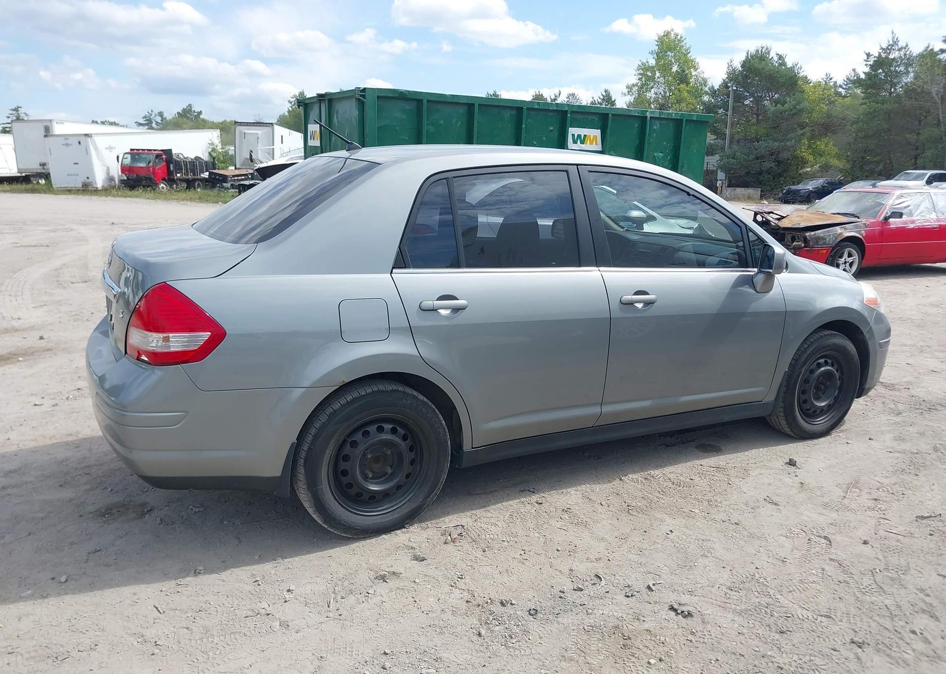 2007 NISSAN VERSA S