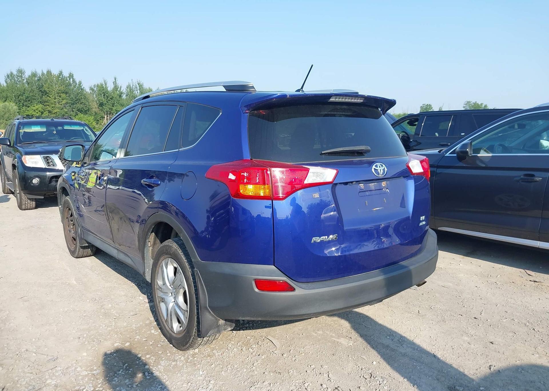 2015 TOYOTA RAV4