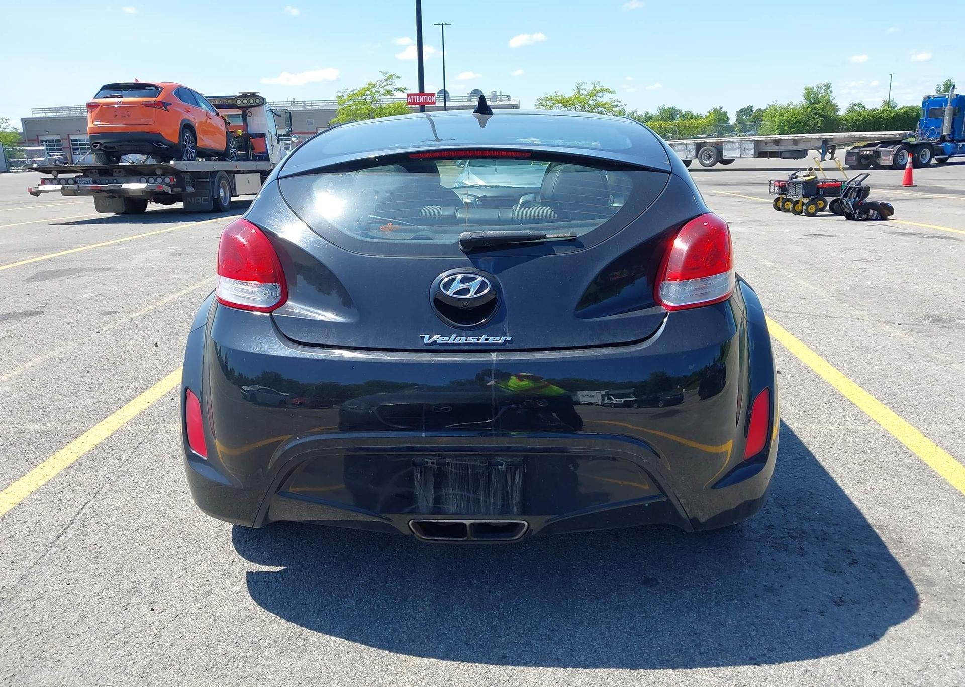 2012 HYUNDAI VELOSTER TECH