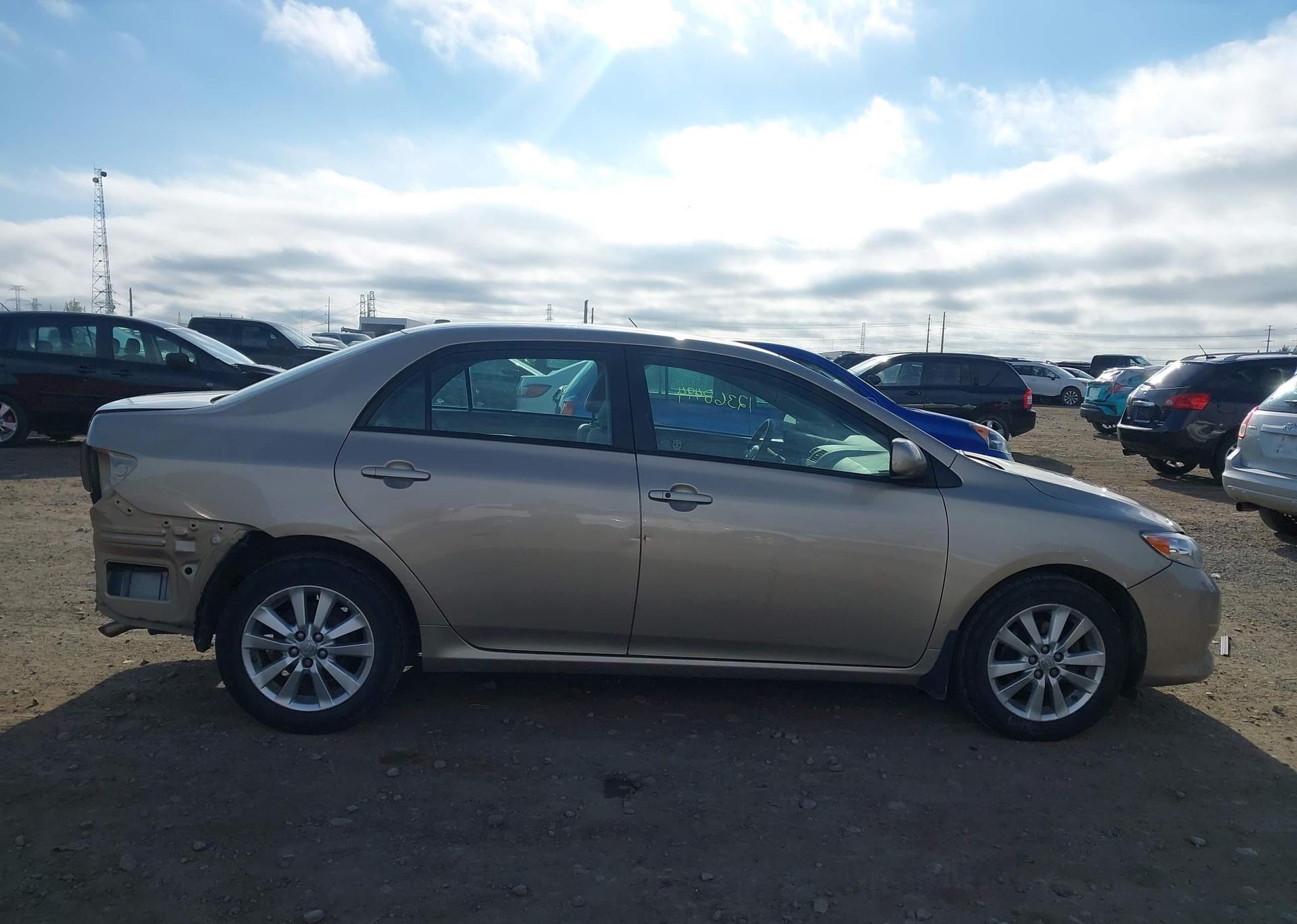 2009 TOYOTA COROLLA S