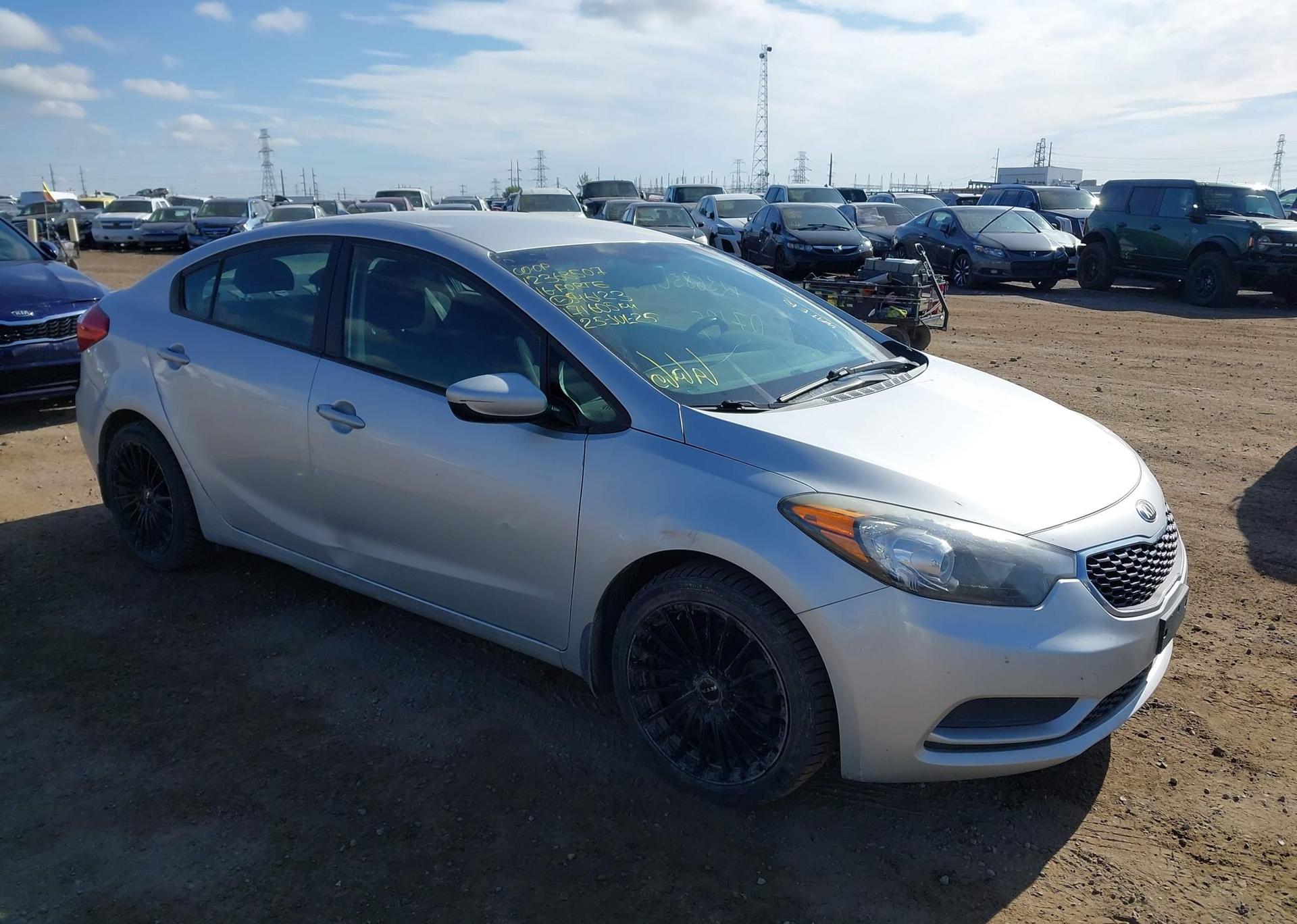 2016 KIA FORTE LX