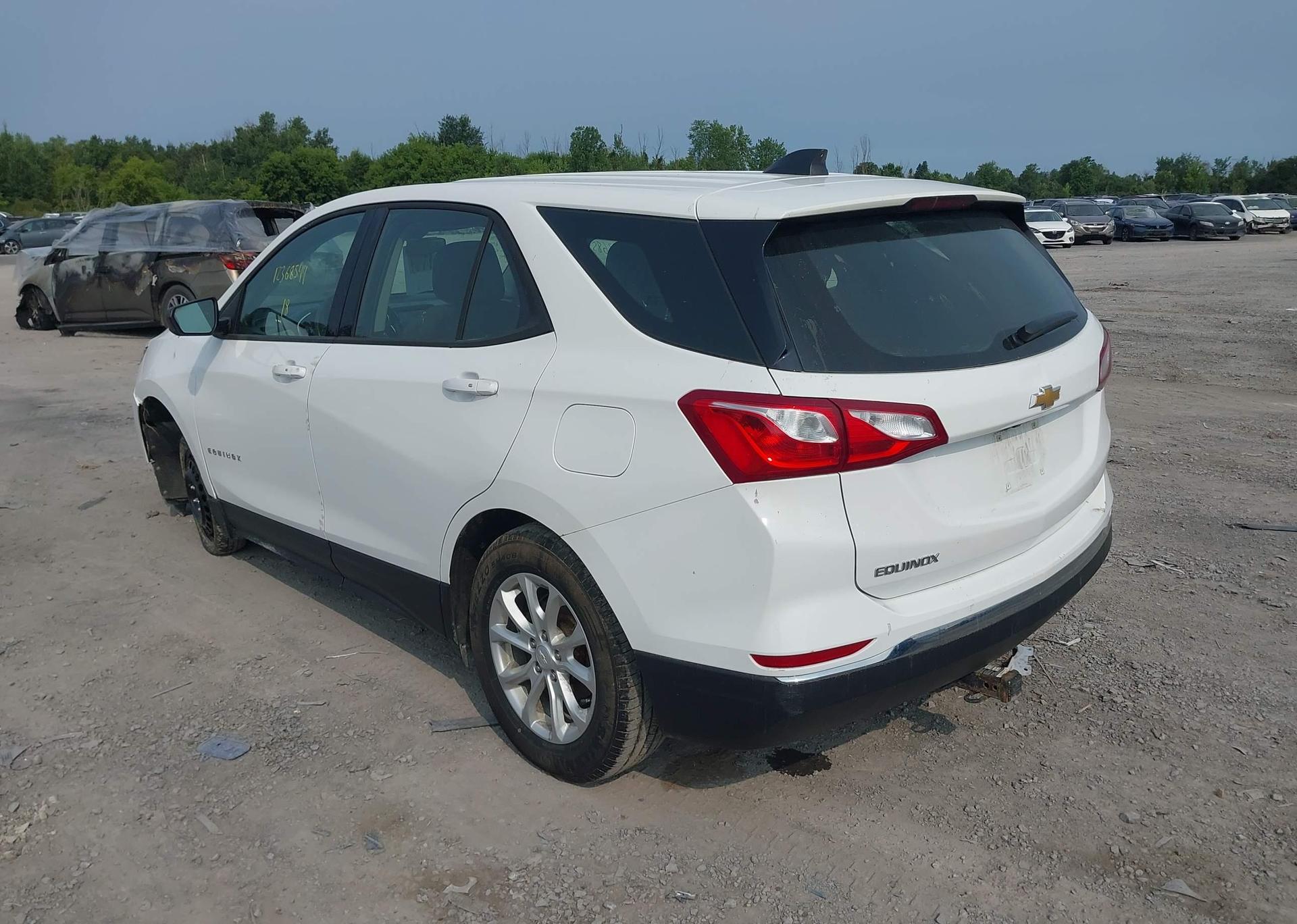 2018 CHEVROLET EQUINOX LS