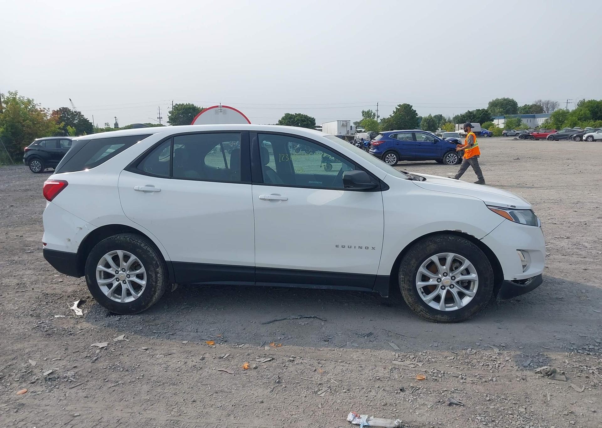 2018 CHEVROLET EQUINOX LS