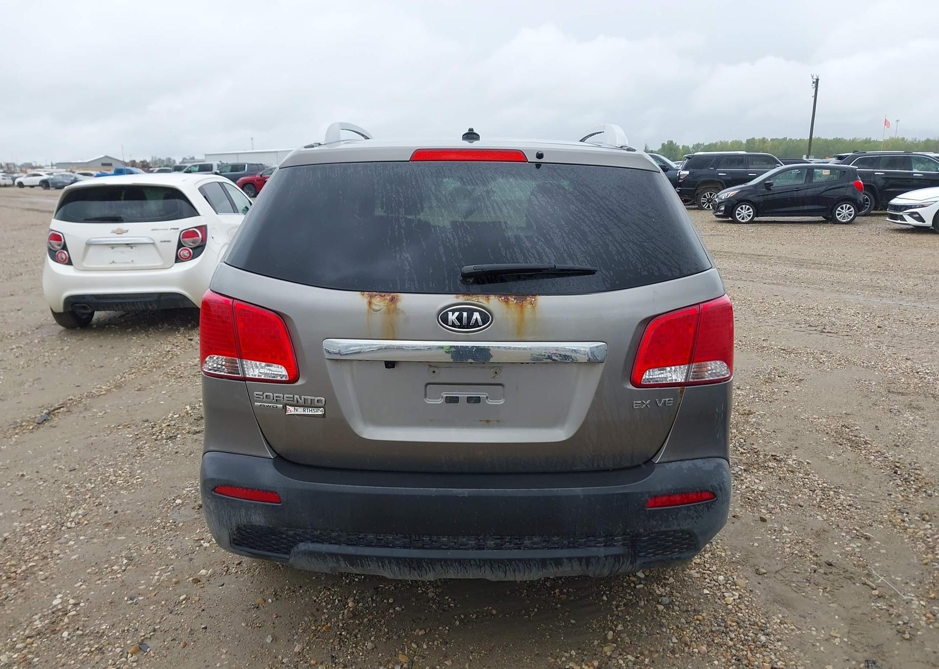 2013 KIA SORENTO EX