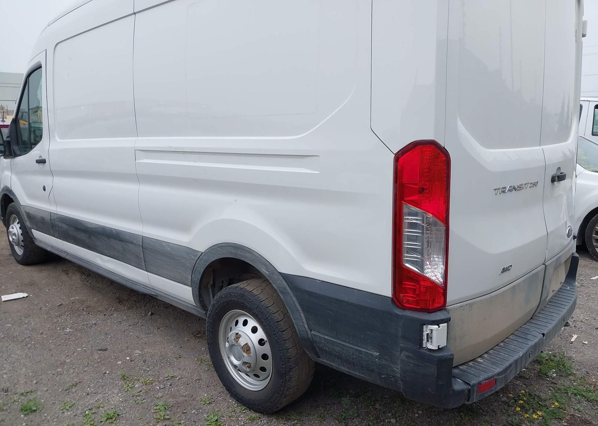 2023 FORD TRANSIT-250 CARGO