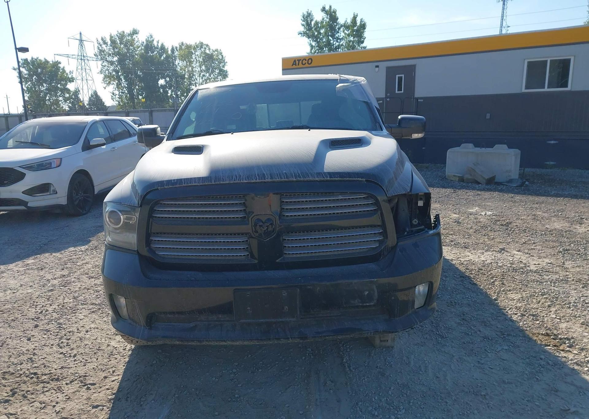 2016 RAM 1500 SPORT