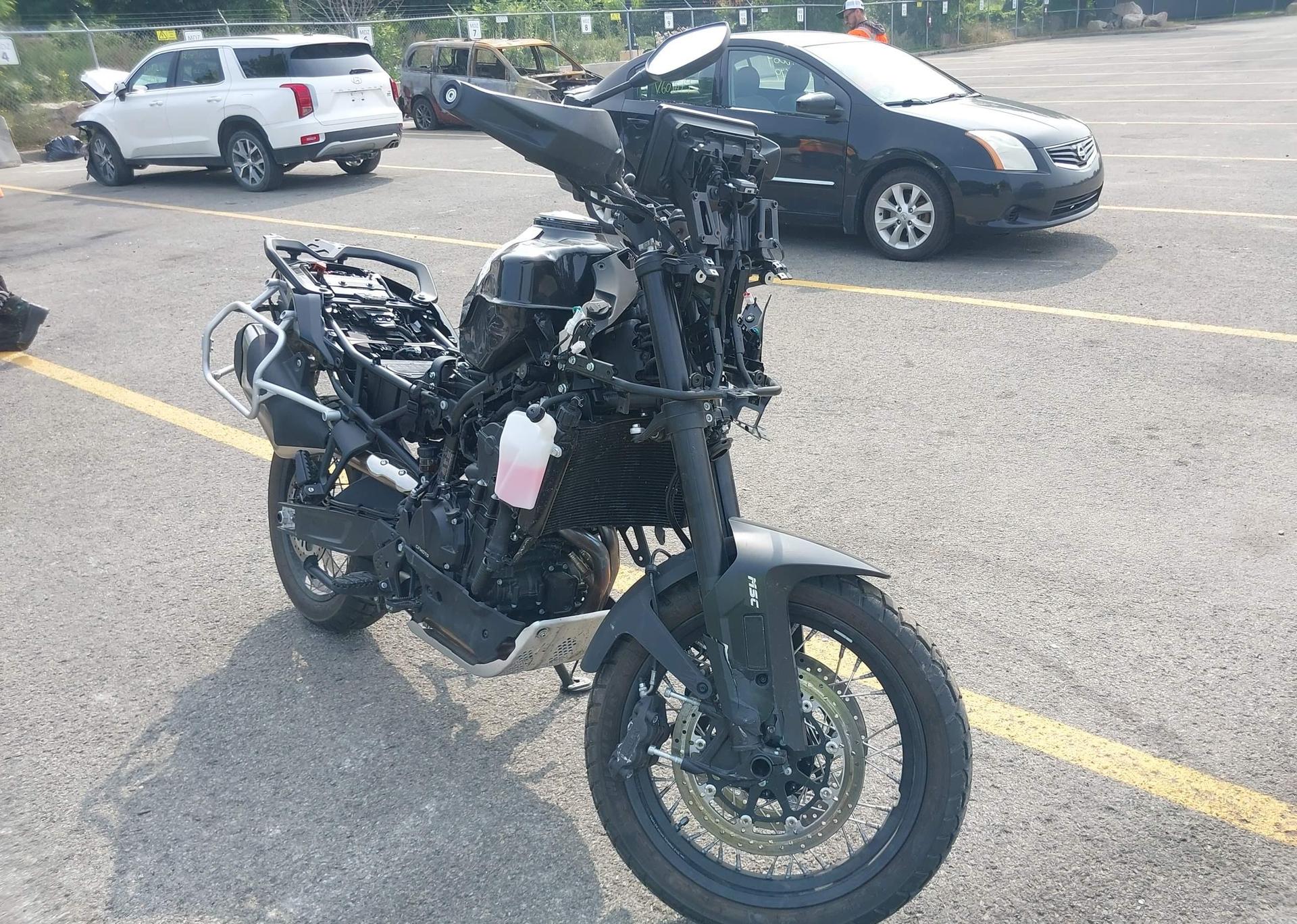 2024 CF MOTO IBEX 800 E