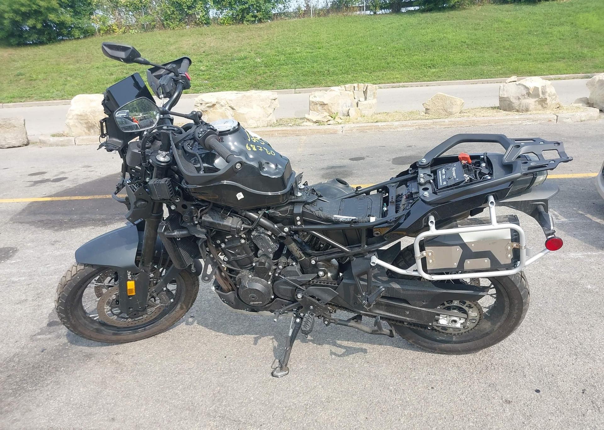 2024 CF MOTO IBEX 800 E