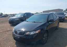 2013 KIA FORTE EX