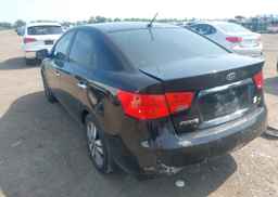 2013 KIA FORTE EX