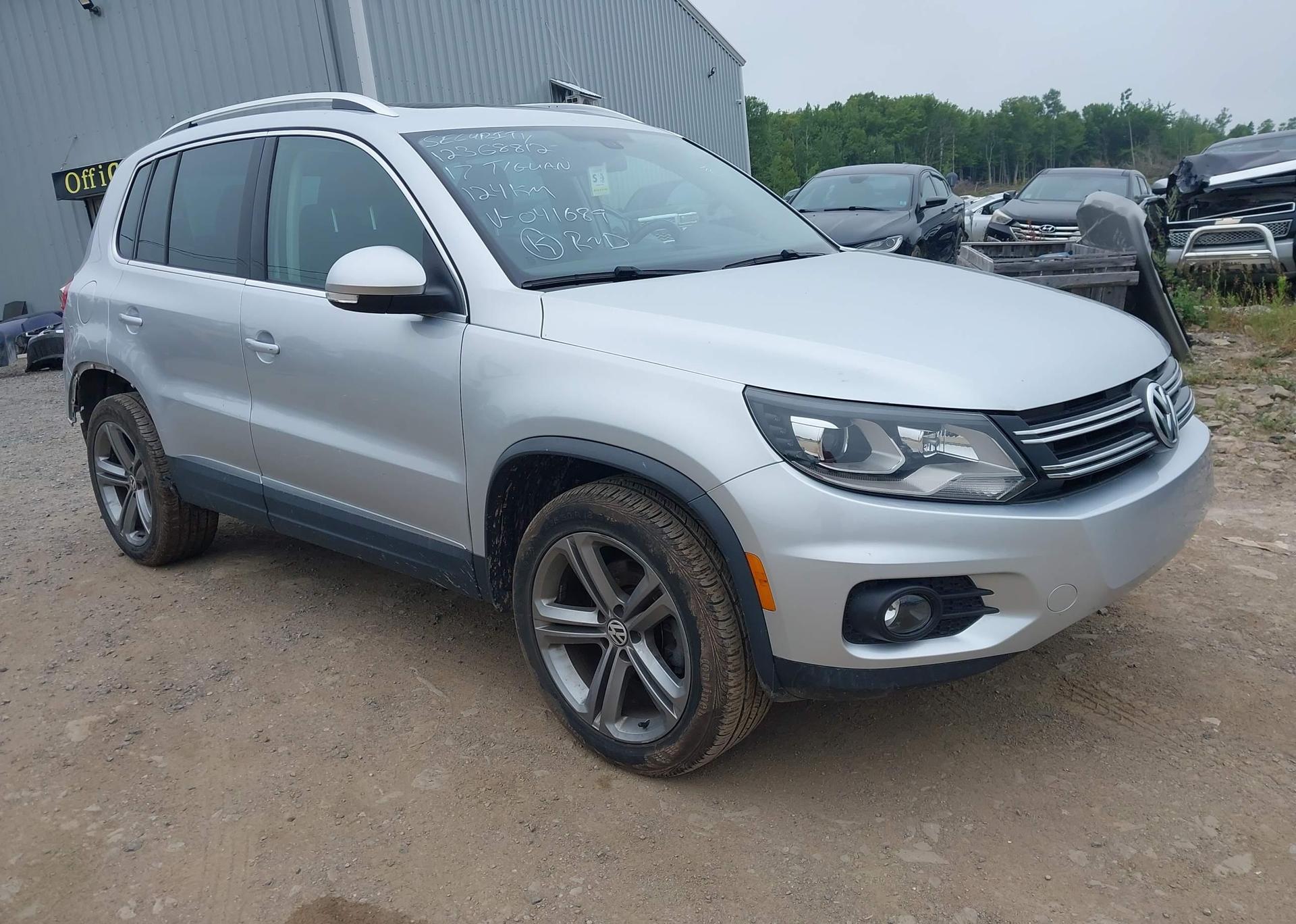2017 VOLKSWAGEN TIGUAN HIGHLINE