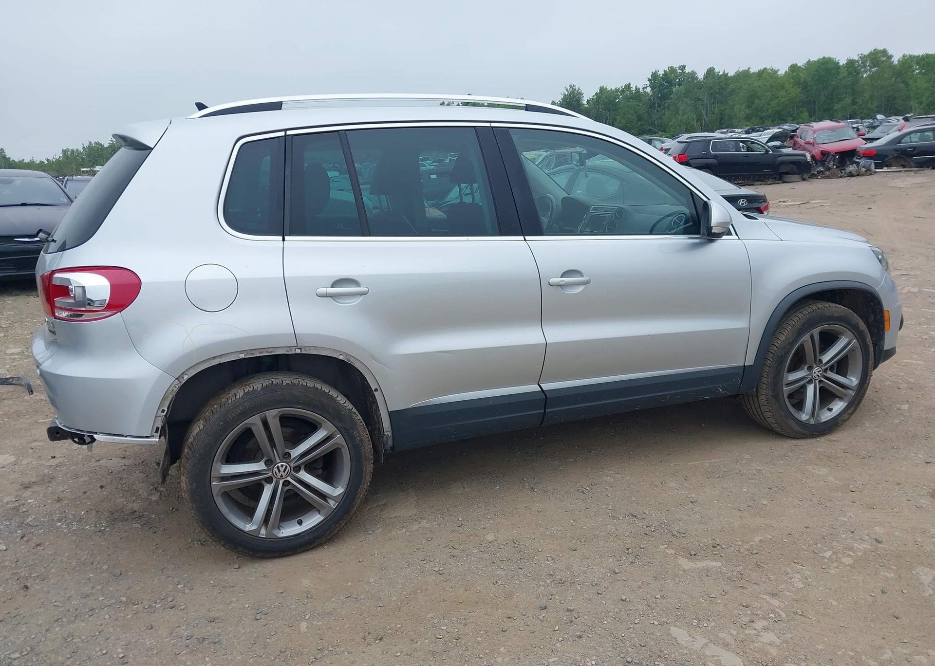 2017 VOLKSWAGEN TIGUAN HIGHLINE