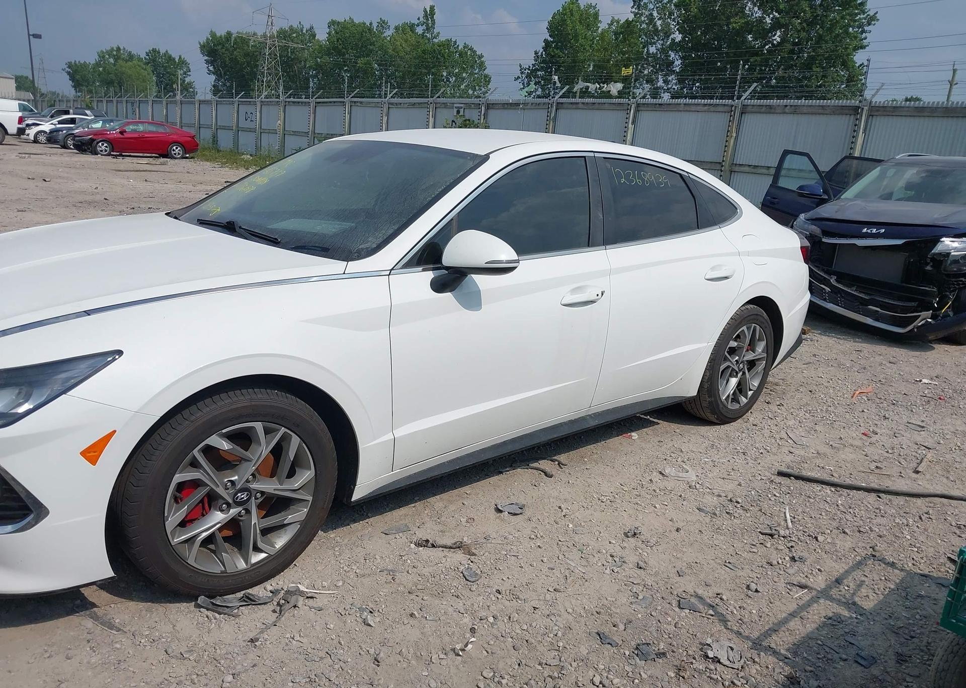 2023 HYUNDAI SONATA