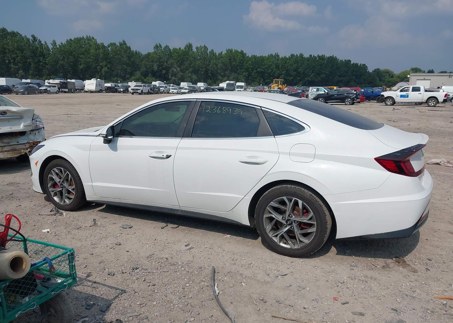 2023 HYUNDAI SONATA