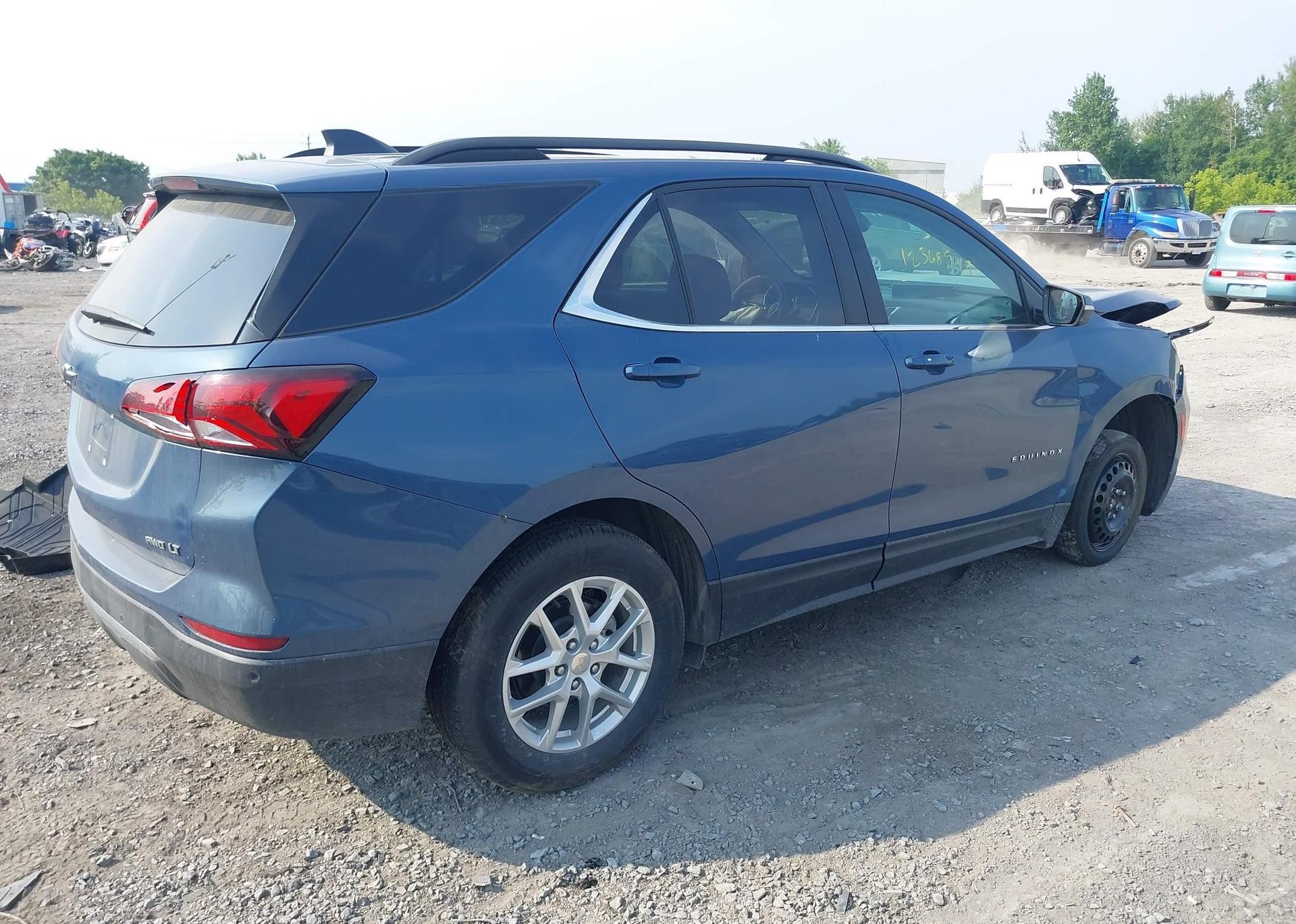 2024 CHEVROLET EQUINOX LT