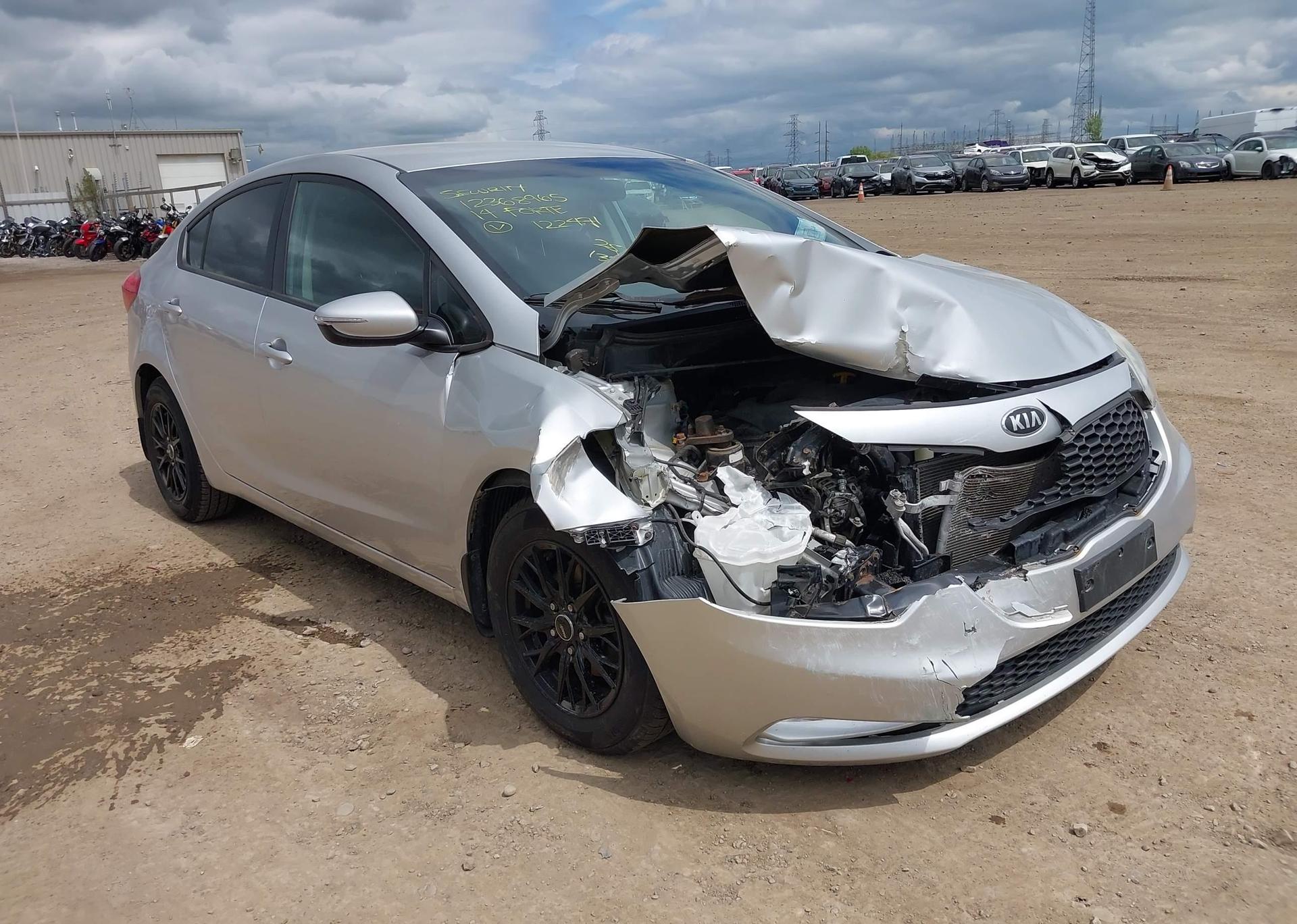 2014 KIA FORTE 1.8L LX