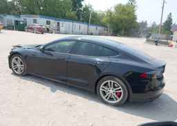 2015 TESLA MODEL S 70D
