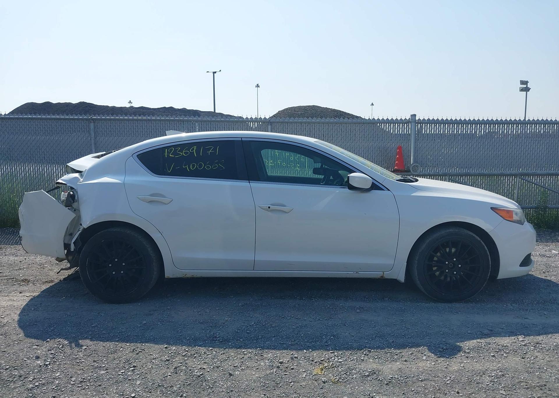 2015 ACURA ILX