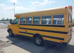 2006 CHEVROLET EXPRESS COMM CUTAWAY STANDARD
