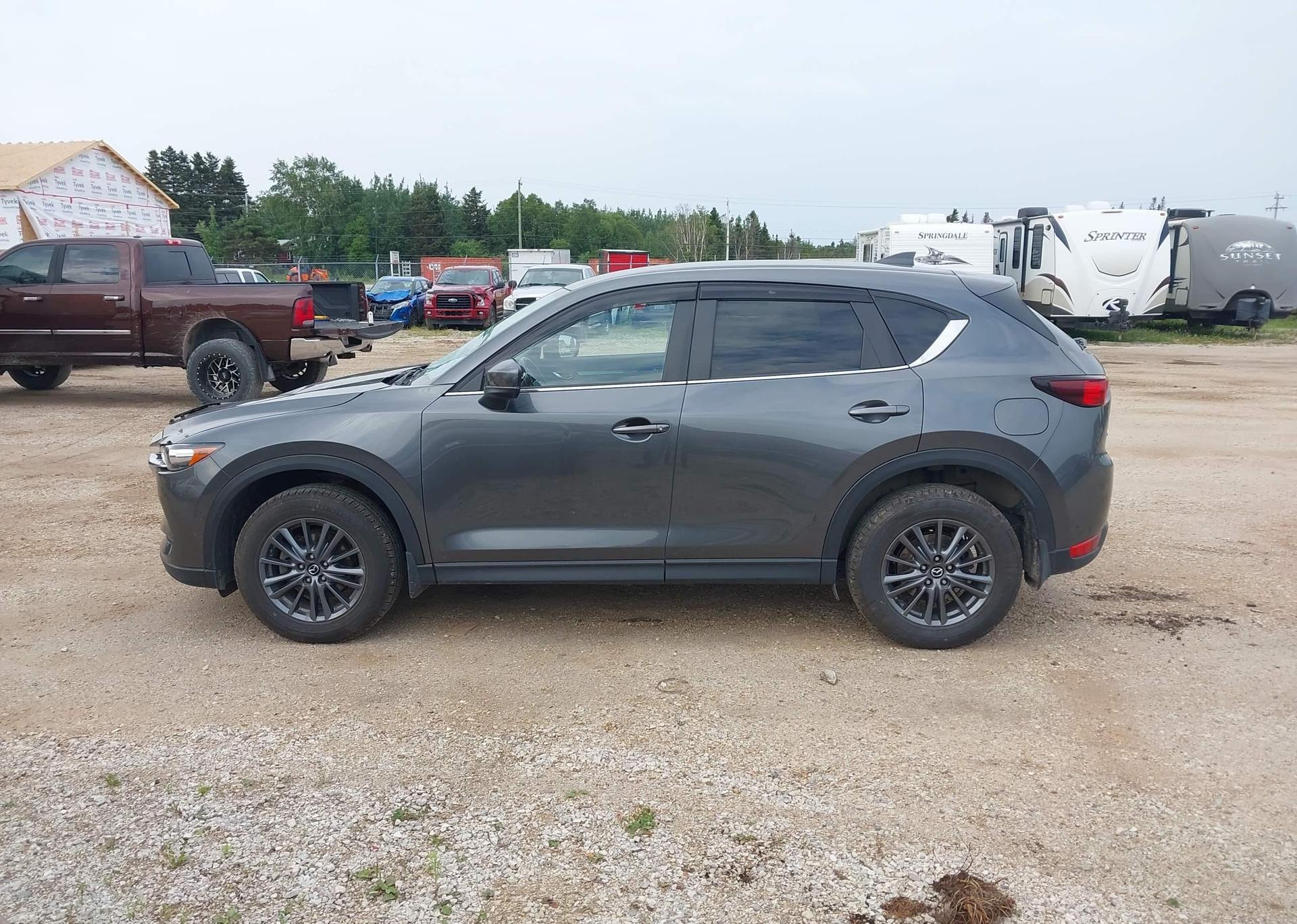 2021 MAZDA CX-5 GS