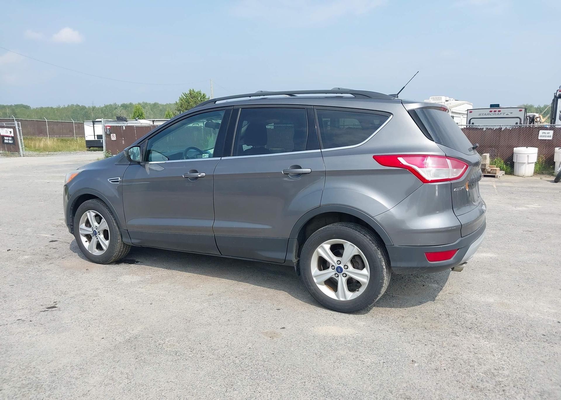 2013 FORD ESCAPE SE