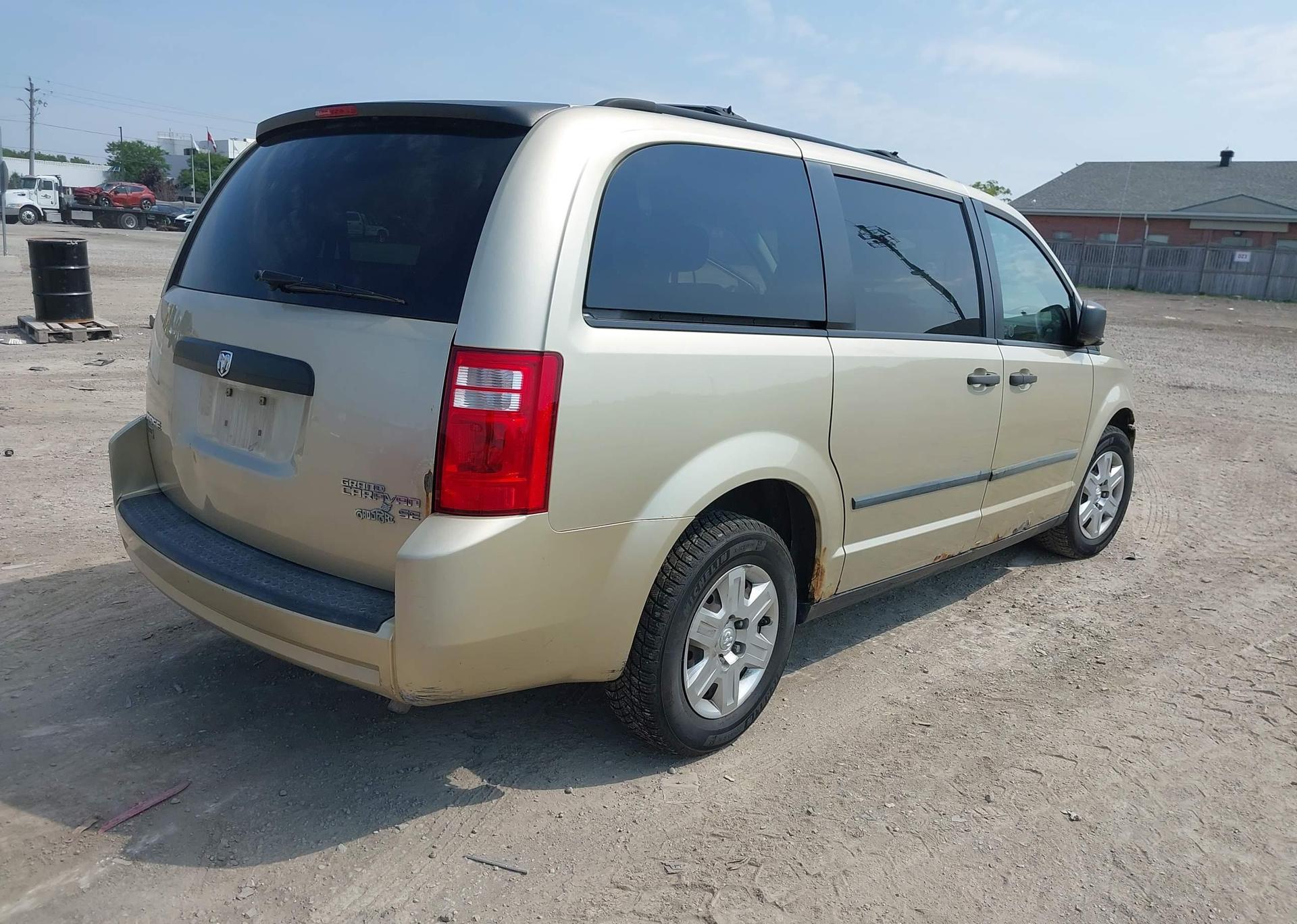 2010 DODGE GRAND CARAVAN SE