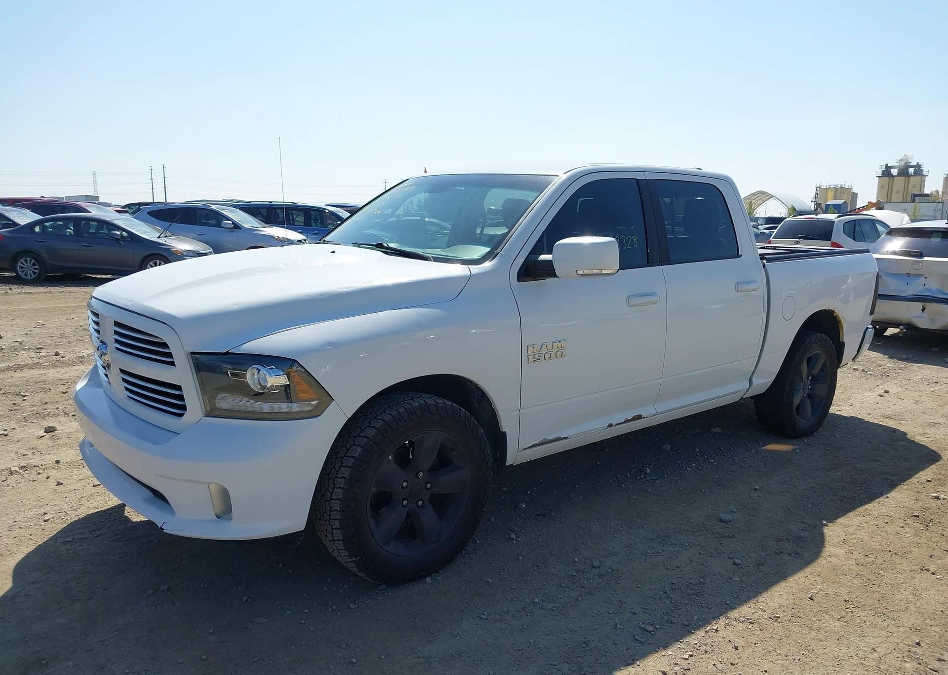 2013 RAM 1500 SPORT