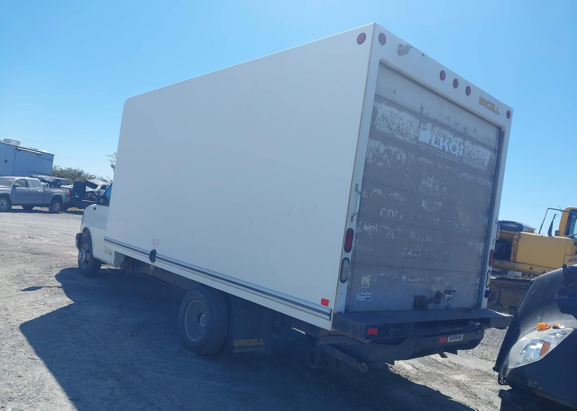 2014 GMC SAVANA CUTAWAY G3500