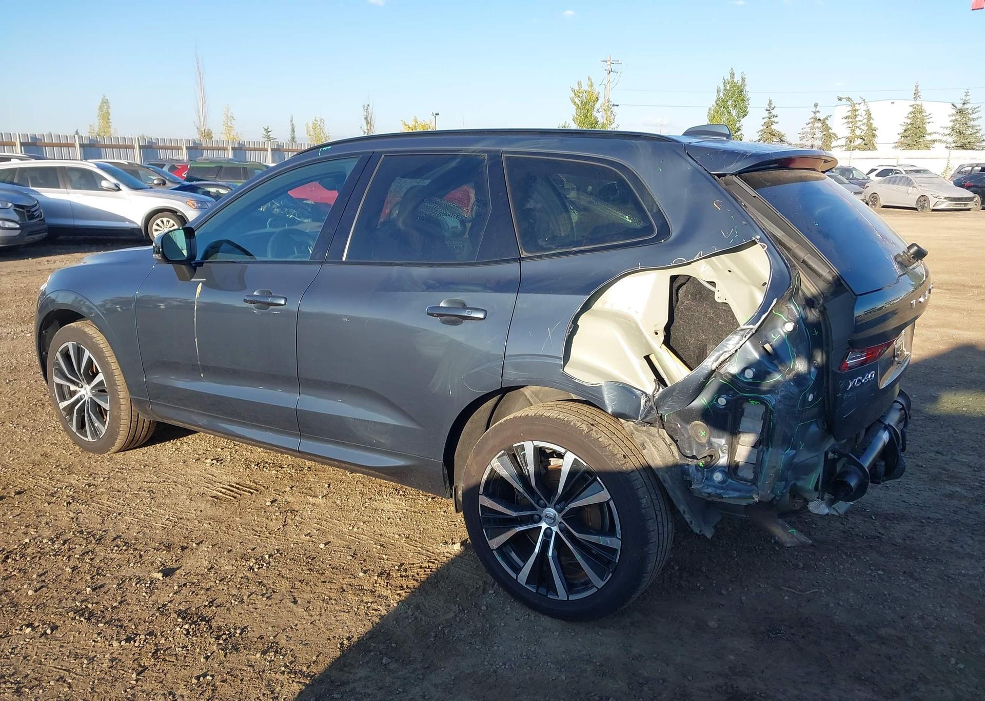 2023 VOLVO XC60 B6 PLUS DARK THEME