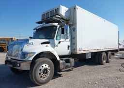 2003 INTERNATIONAL 7000 7400