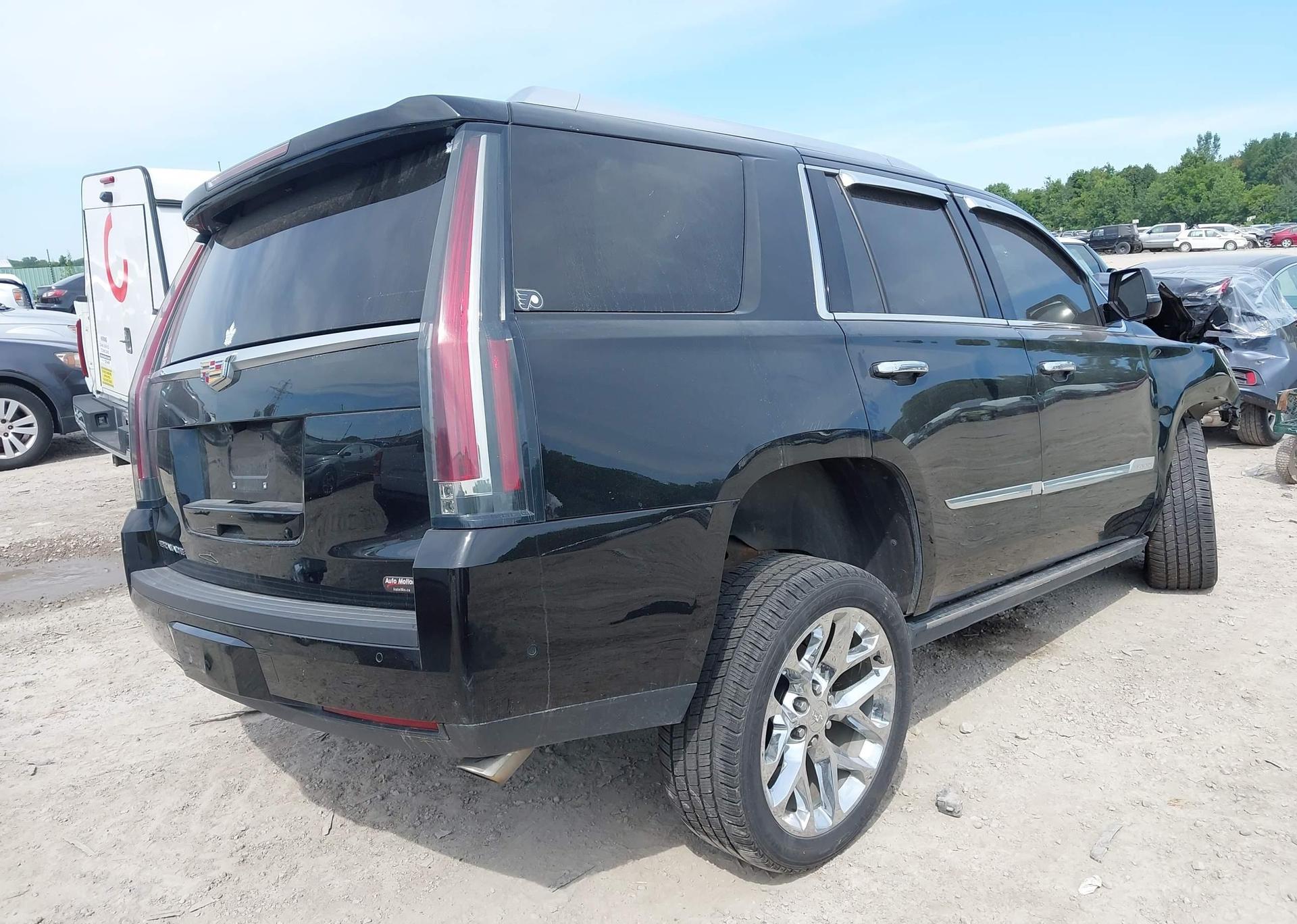 2018 CADILLAC ESCALADE