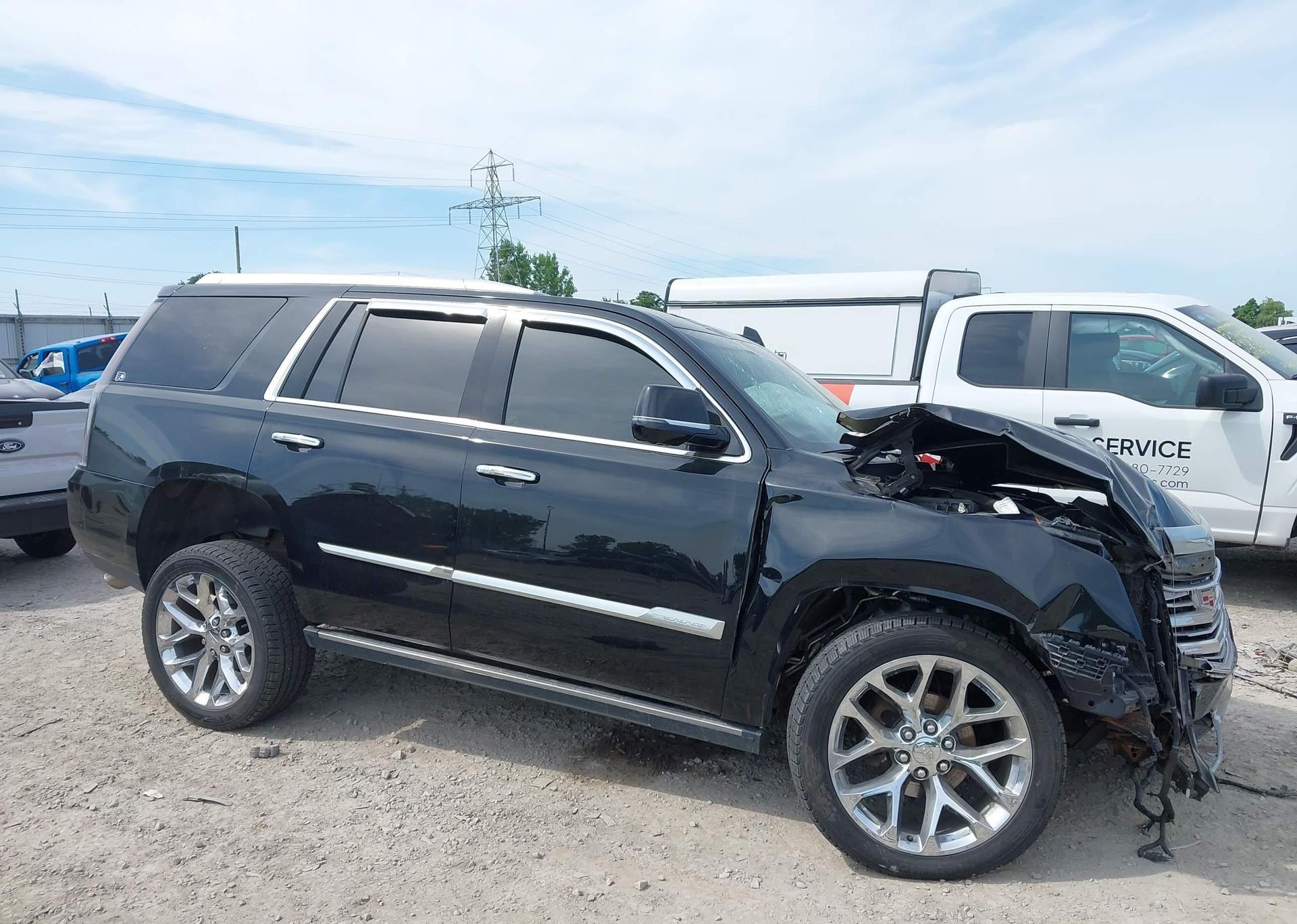 2018 CADILLAC ESCALADE