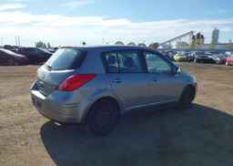 2010 NISSAN VERSA 1.8SL