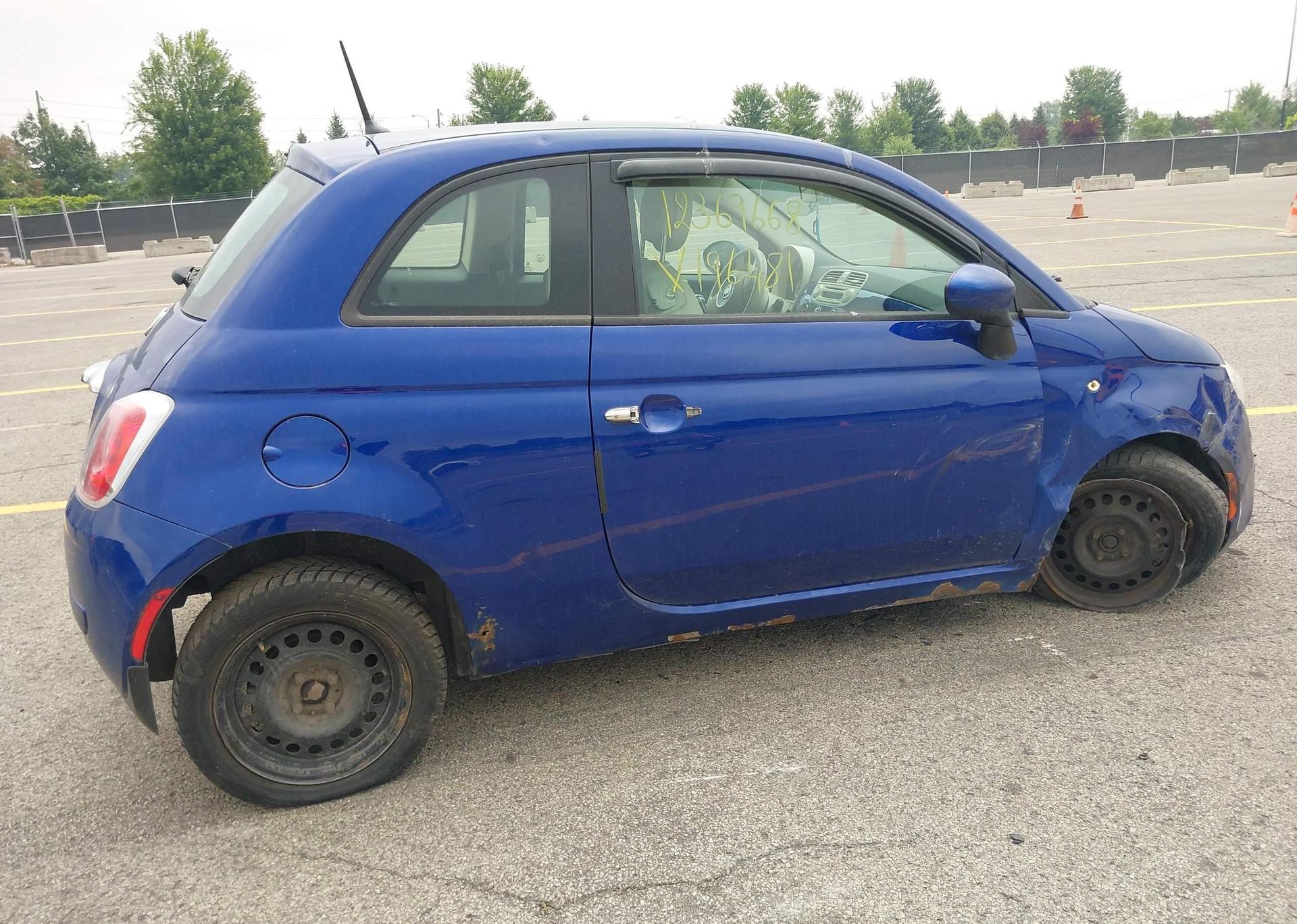 2012 FIAT 500 POP