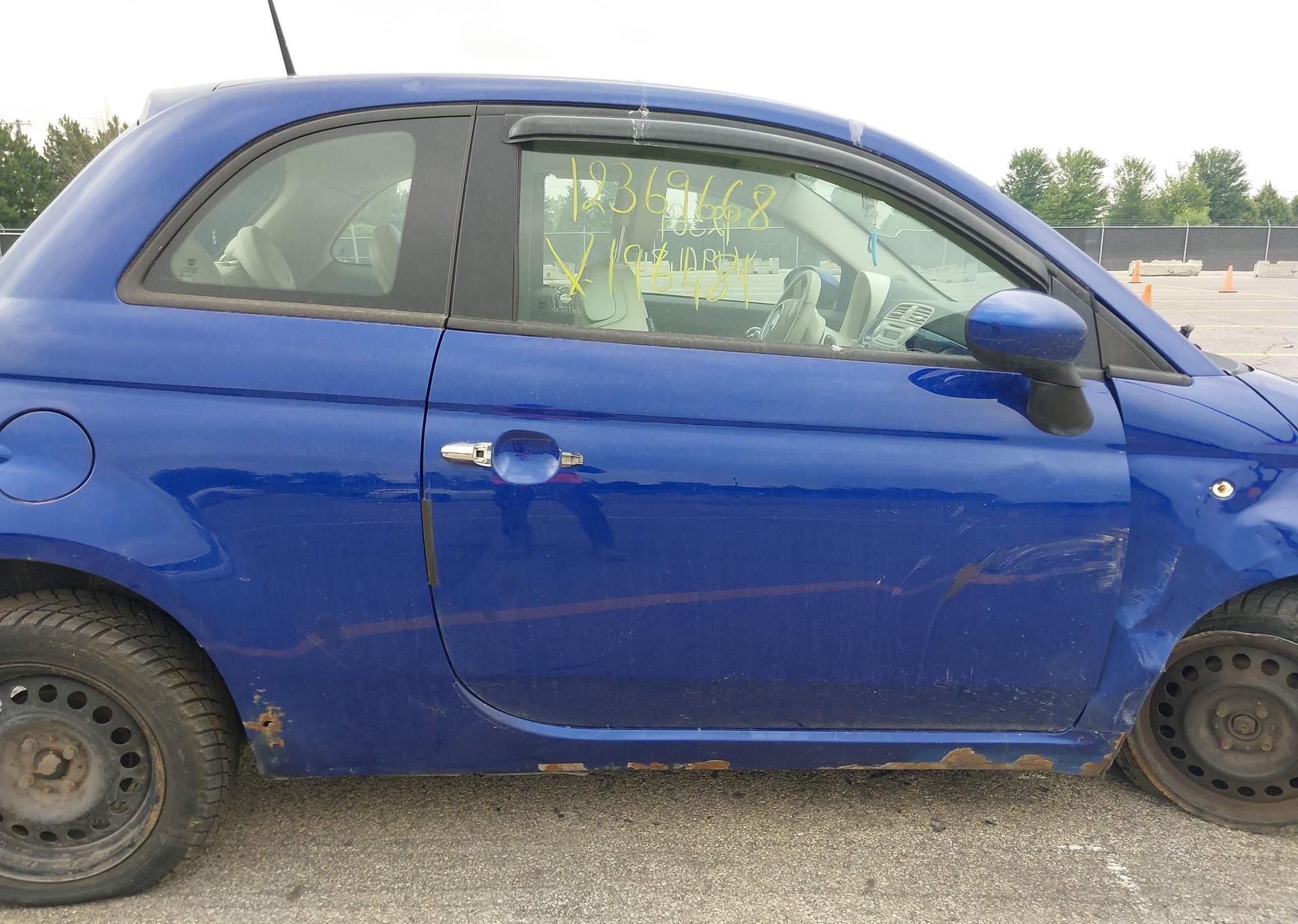 2012 FIAT 500 POP