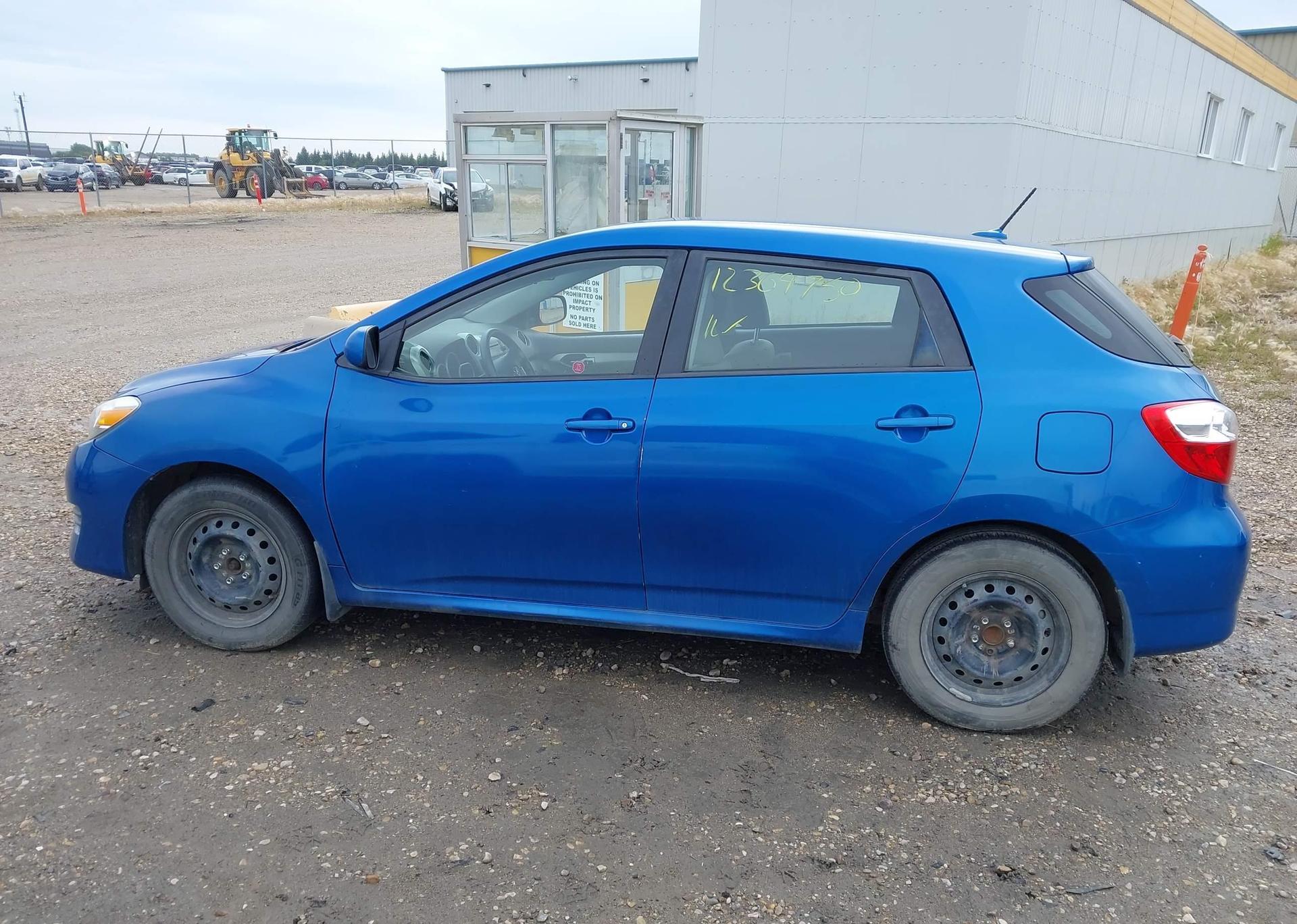 2010 TOYOTA Matrix XR