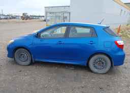 2010 TOYOTA Matrix XR