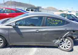 2012 HYUNDAI ELANTRA