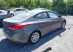 2012 HYUNDAI ELANTRA