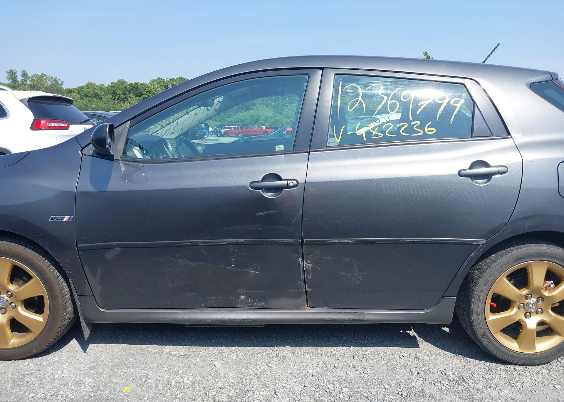 2010 TOYOTA MATRIX