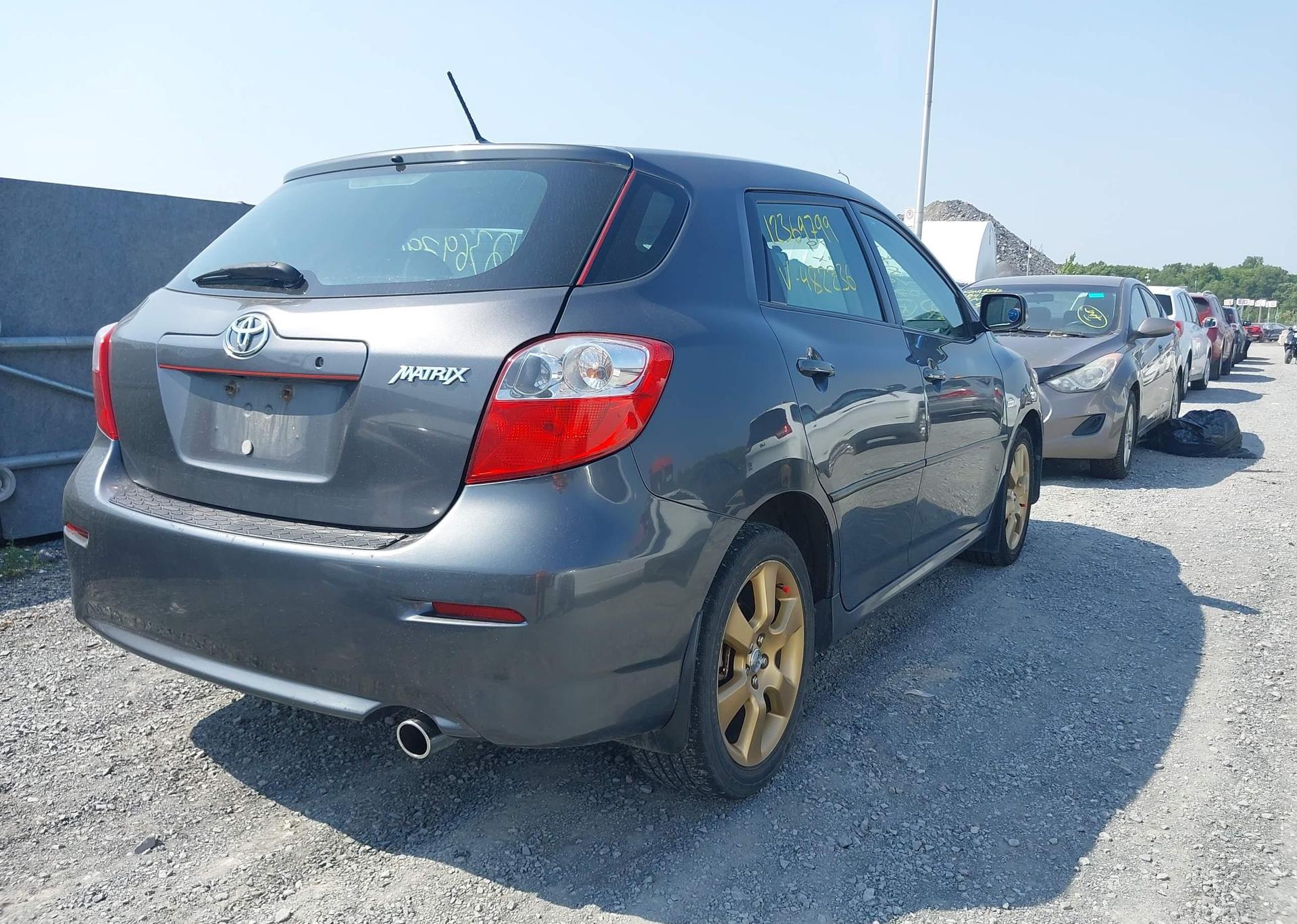 2010 TOYOTA MATRIX