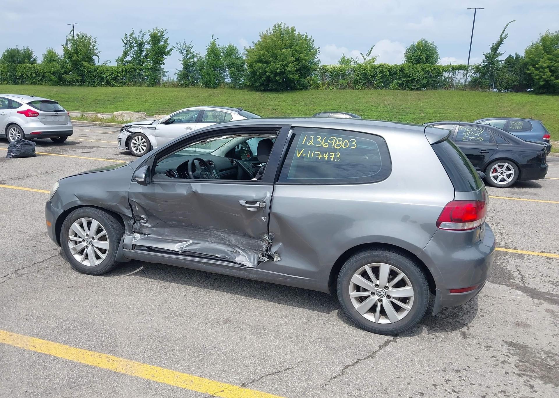 2010 VOLKSWAGEN GOLF