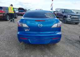 2013 MAZDA MAZDA3