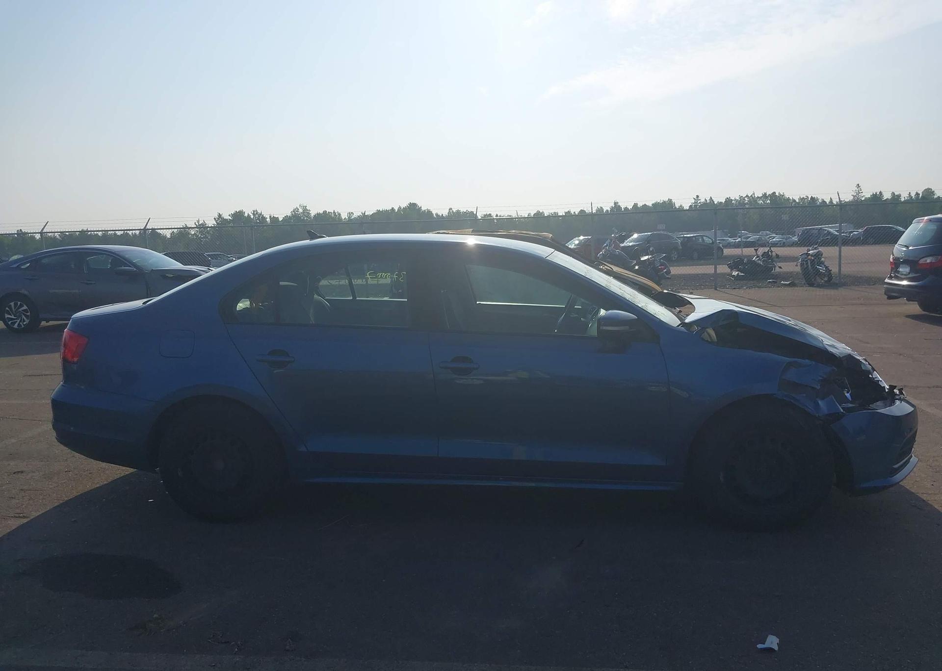 2015 VOLKSWAGEN JETTA S