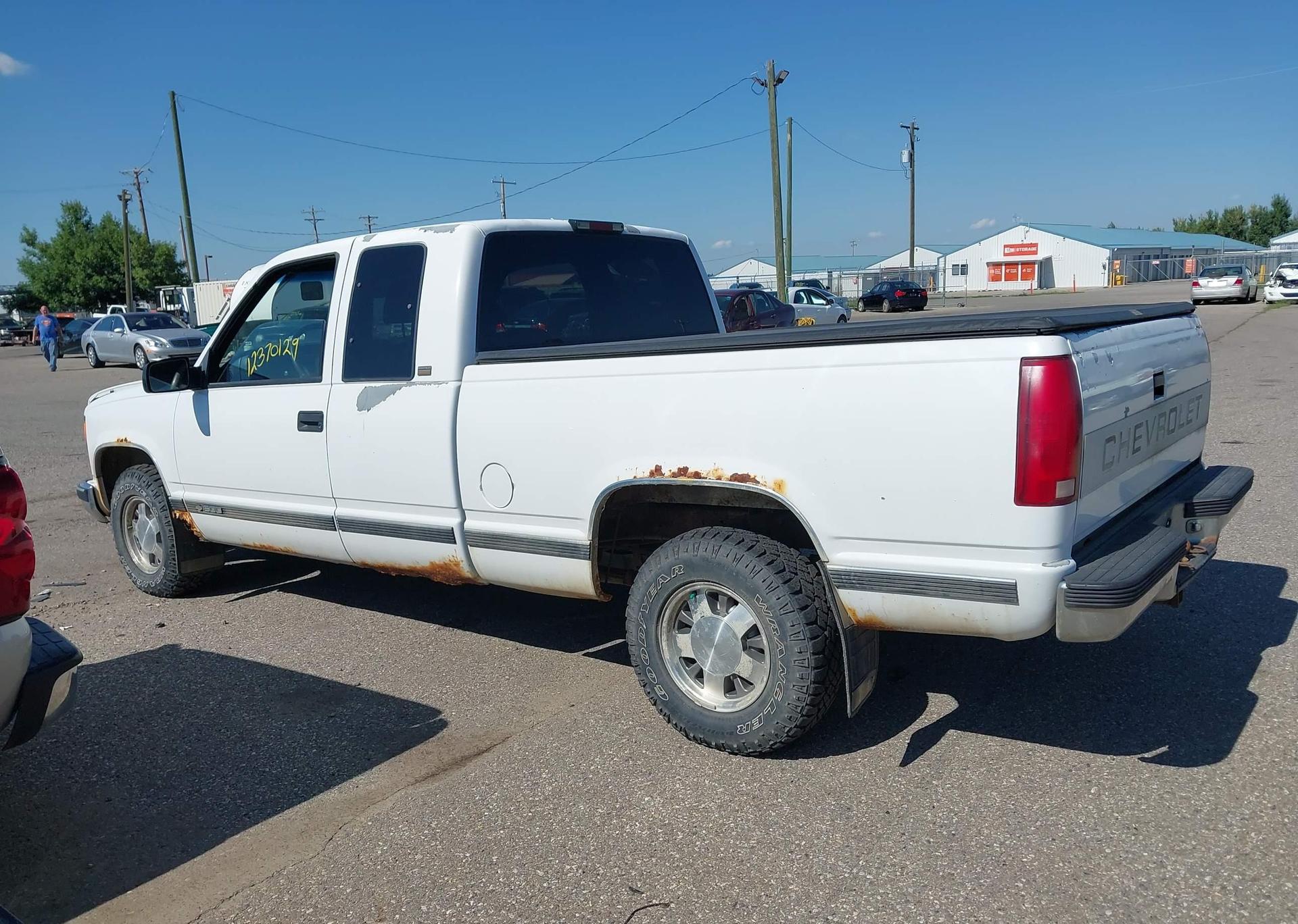 1997 CHEVROLET GMT-400 C1500