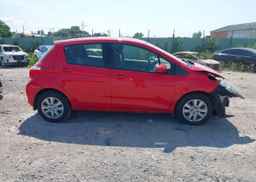2013 TOYOTA YARIS LE